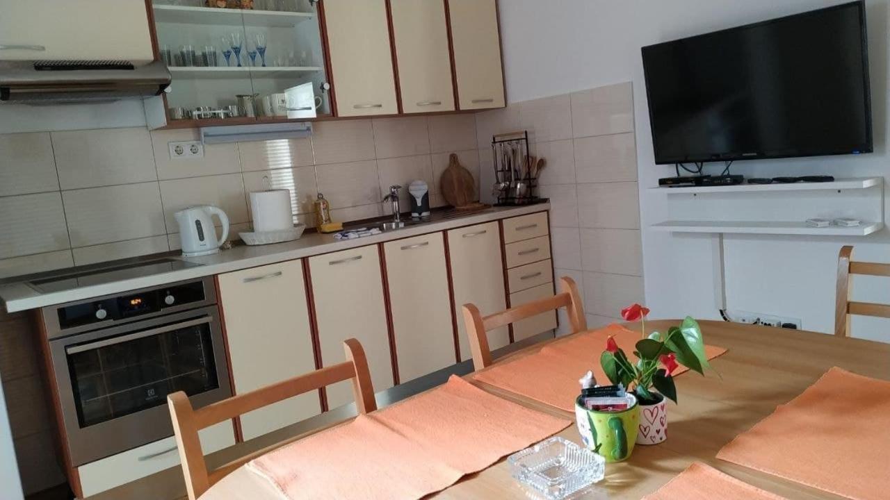 Apartment Kate Omis Luaran gambar
